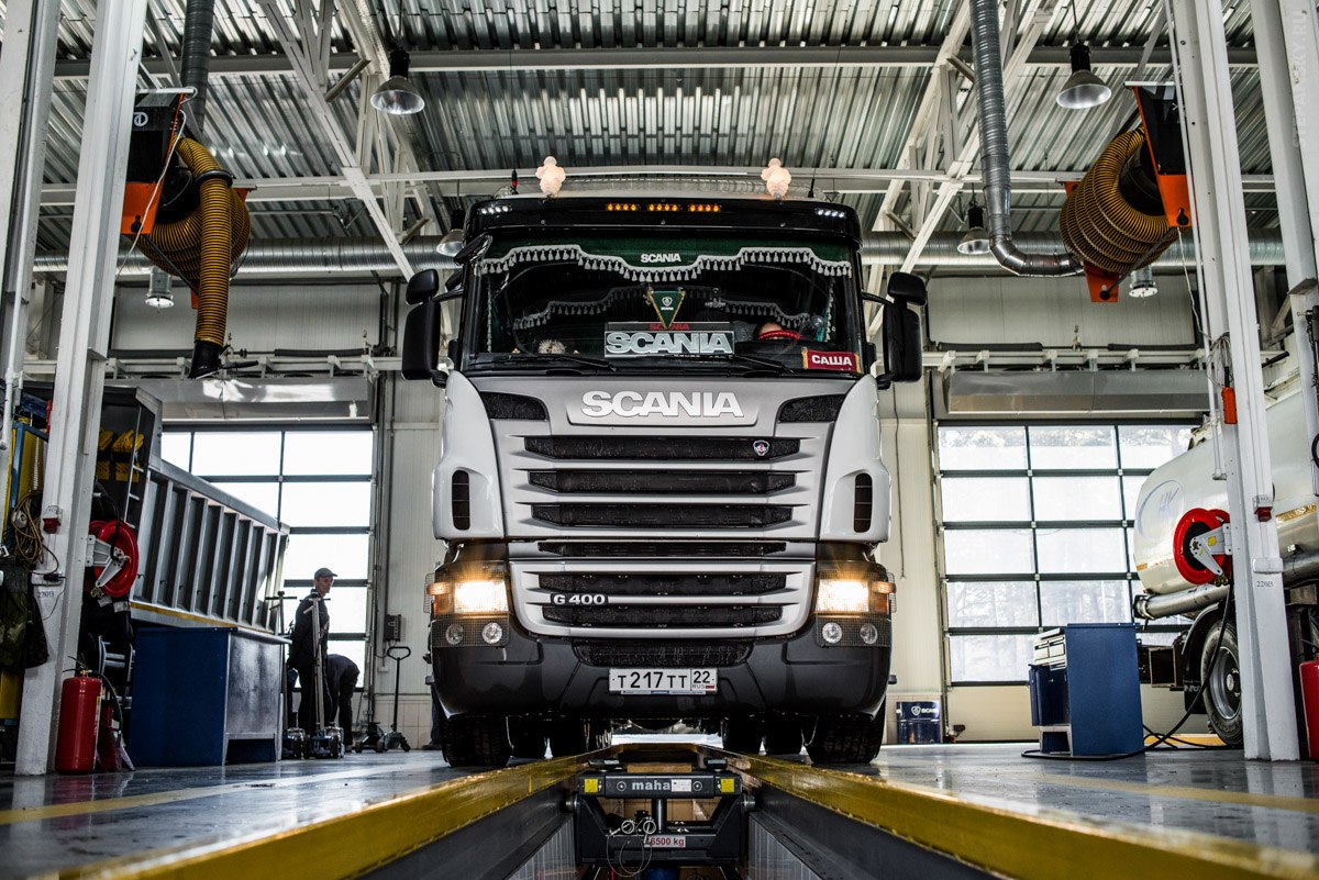 Техобслуживание грузовых автомобилей Scania в сервисе «ДАФПИТЕР»